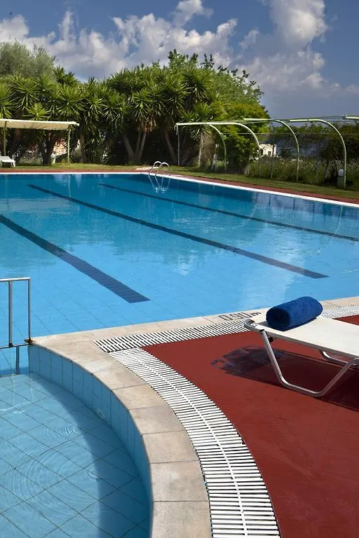 ליקסורי Palatino Hotel 3*,  יוון