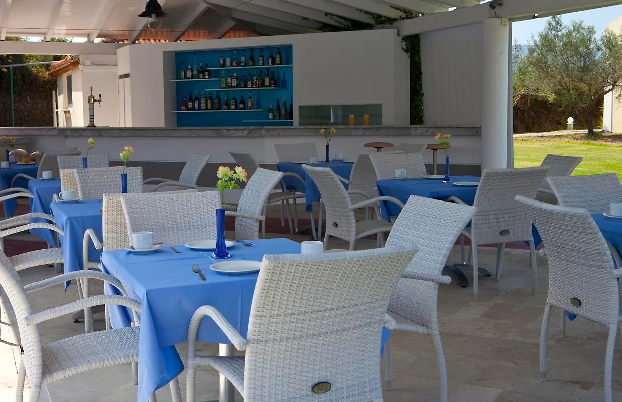 ליקסורי Palatino Hotel