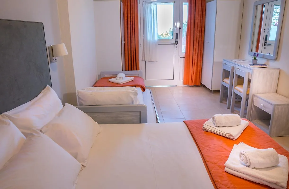 ליקסורי Palatino Hotel יוון